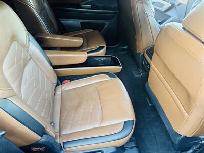 2022 Nissan Pathfinder Platinum   - Photo 14 - San Diego, CA 92115