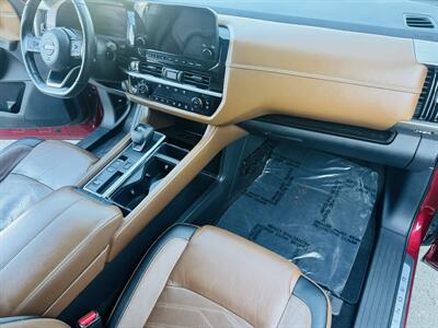 2022 Nissan Pathfinder Platinum   - Photo 12 - San Diego, CA 92115