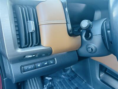 2022 Nissan Pathfinder Platinum   - Photo 8 - San Diego, CA 92115