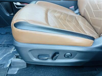 2022 Nissan Pathfinder Platinum   - Photo 10 - San Diego, CA 92115