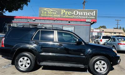 2005 Toyota 4Runner SR5  V-8 - Photo 5 - San Diego, CA 92115