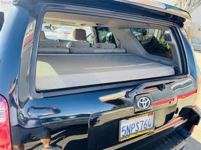 2005 Toyota 4Runner SR5  V-8 - Photo 7 - San Diego, CA 92115