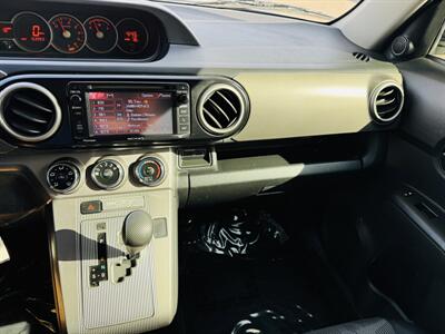 2013 Scion xB 10 Series   - Photo 13 - San Diego, CA 92115