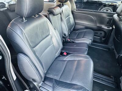 2016 Toyota Sienna SE Premium 8-Passeng - Photo 21 - San Diego, CA 92115