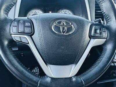 2016 Toyota Sienna SE Premium 8-Passeng - Photo 13 - San Diego, CA 92115
