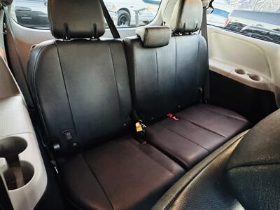 2016 Toyota Sienna SE Premium 8-Passeng - Photo 20 - San Diego, CA 92115