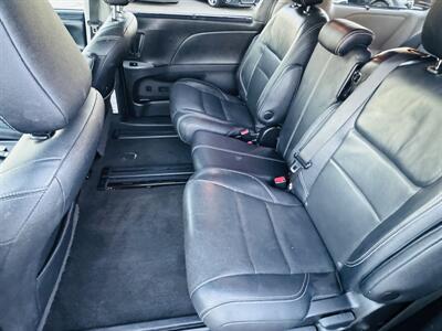 2016 Toyota Sienna SE Premium 8-Passeng - Photo 19 - San Diego, CA 92115