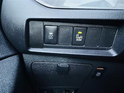 2016 Toyota Sienna SE Premium 8-Passeng - Photo 8 - San Diego, CA 92115