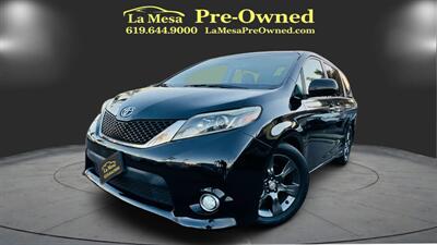 2016 Toyota Sienna SE Premium 8-Passeng - Photo 1 - San Diego, CA 92115