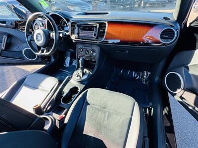 2013 Volkswagen Beetle-Classic 2.5L PZEV Fender Edi - Photo 9 - San Diego, CA 92115