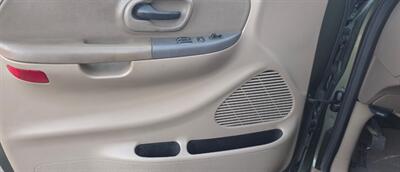 2003 Ford F-150 XLT  4x4 - Photo 7 - San Diego, CA 92115