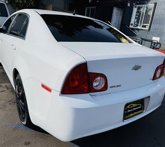 2009 Chevrolet Malibu LS  One Owner 61 Miles - Photo 3 - San Diego, CA 92115