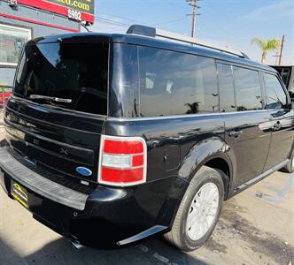 2013 Ford Flex SEL  AWD - Photo 6 - San Diego, CA 92115