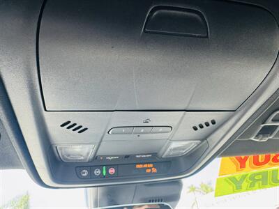 2023 Cadillac XT4 Premium Luxury   - Photo 15 - San Diego, CA 92115