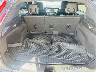 2023 Cadillac XT4 Premium Luxury   - Photo 17 - San Diego, CA 92115