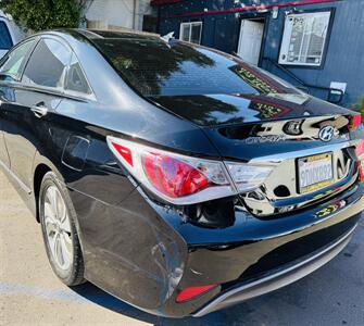 2014 Hyundai SONATA Hybrid Limited   - Photo 3 - San Diego, CA 92115