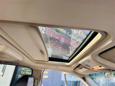 2007 Chevrolet Avalanche LTZ 1500   - Photo 12 - San Diego, CA 92115