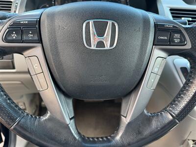2012 Honda Odyssey Touring Elite  Elite - Photo 11 - San Diego, CA 92115