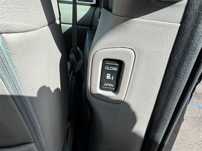 2012 Honda Odyssey Touring Elite  Elite - Photo 20 - San Diego, CA 92115