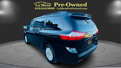 2015 Toyota Sienna XLE 8-Passenger - Photo 3 - San Diego, CA 92115