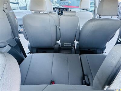 2015 Toyota Sienna XLE 8-Passenger - Photo 21 - San Diego, CA 92115