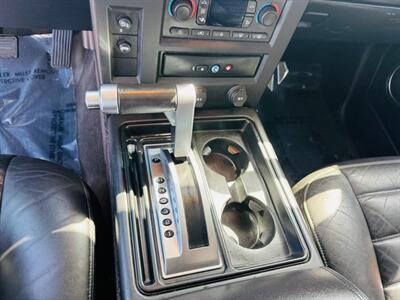 2006 Hummer H2   - Photo 10 - San Diego, CA 92115