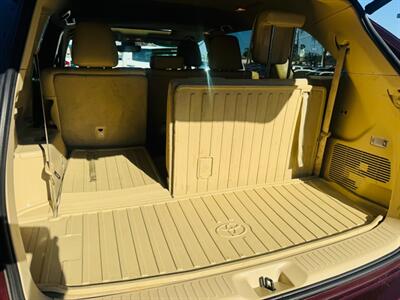 2019 Toyota Highlander XLE   - Photo 21 - San Diego, CA 92115