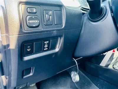 2014 Toyota 4Runner SR5 Premium   - Photo 10 - San Diego, CA 92115
