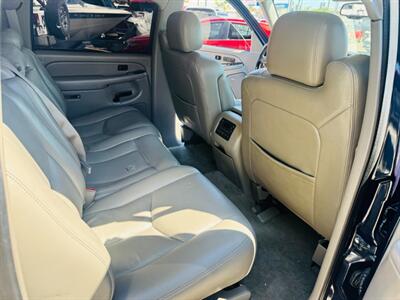 2005 Chevrolet Suburban 1500 LT   - Photo 13 - San Diego, CA 92115