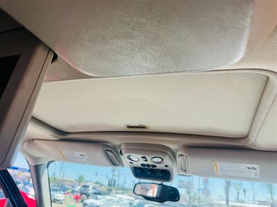 2005 Chevrolet Suburban 1500 LT   - Photo 15 - San Diego, CA 92115