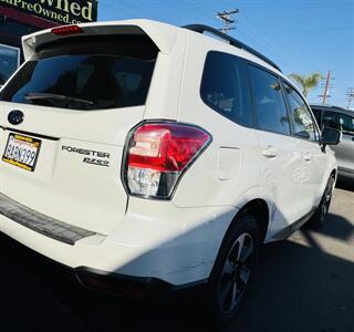 2017 Subaru Forester 2.5i Premium   - Photo 6 - San Diego, CA 92115