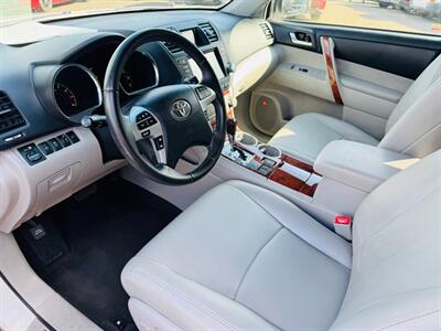 2012 Toyota Highlander Limited   - Photo 18 - San Diego, CA 92115