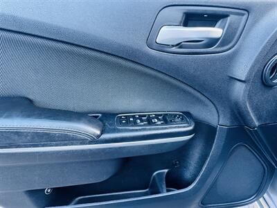2015 Dodge Charger SE   - Photo 8 - San Diego, CA 92115