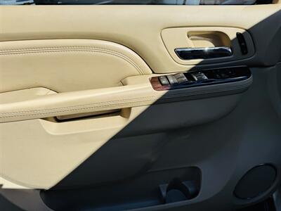 2010 Cadillac Escalade EXT Premium  105k Miles - Photo 8 - San Diego, CA 92115