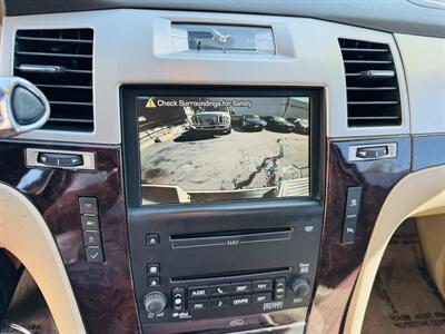 2010 Cadillac Escalade EXT Premium  105k Miles - Photo 20 - San Diego, CA 92115