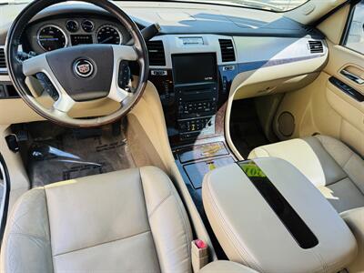 2010 Cadillac Escalade EXT Premium  105k Miles - Photo 19 - San Diego, CA 92115