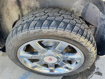 2010 Cadillac Escalade EXT Premium  105k Miles - Photo 17 - San Diego, CA 92115