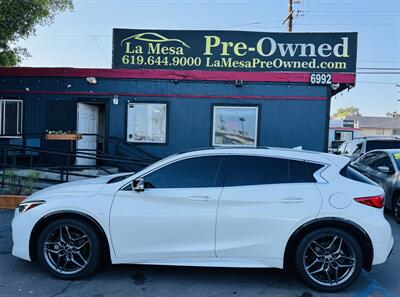 2017 INFINITI QX30 Sport   - Photo 2 - San Diego, CA 92115