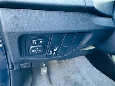 2014 Toyota Prius Two   - Photo 7 - San Diego, CA 92115