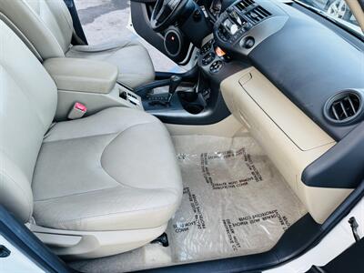 2011 Toyota RAV4 Limited   - Photo 9 - San Diego, CA 92115