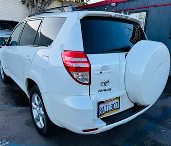 2011 Toyota RAV4 Limited   - Photo 6 - San Diego, CA 92115