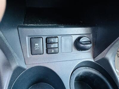 2011 Toyota RAV4 Limited   - Photo 15 - San Diego, CA 92115