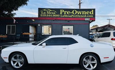 2018 Dodge Challenger SXT  One Owner - Photo 2 - San Diego, CA 92115