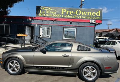 2005 Ford Mustang GT Deluxe   - Photo 2 - San Diego, CA 92115