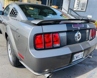 2005 Ford Mustang GT Deluxe   - Photo 3 - San Diego, CA 92115