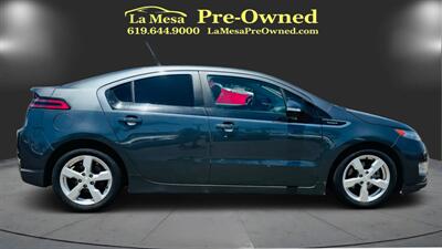 2013 Chevrolet Volt Premium - Photo 11 - San Diego, CA 92115