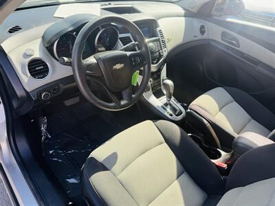 2012 Chevrolet Cruze LS   - Photo 9 - San Diego, CA 92115