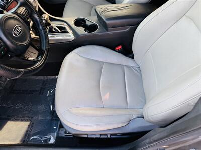 2015 Kia Optima EX   - Photo 9 - San Diego, CA 92115