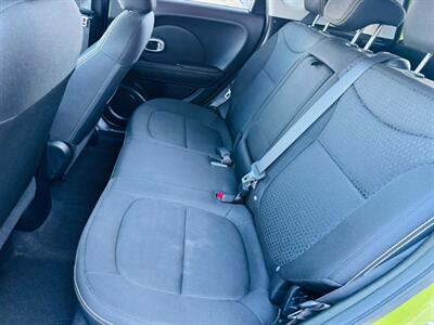 2015 Kia Soul EX Plus   - Photo 11 - San Diego, CA 92115