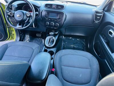 2015 Kia Soul EX Plus   - Photo 10 - San Diego, CA 92115